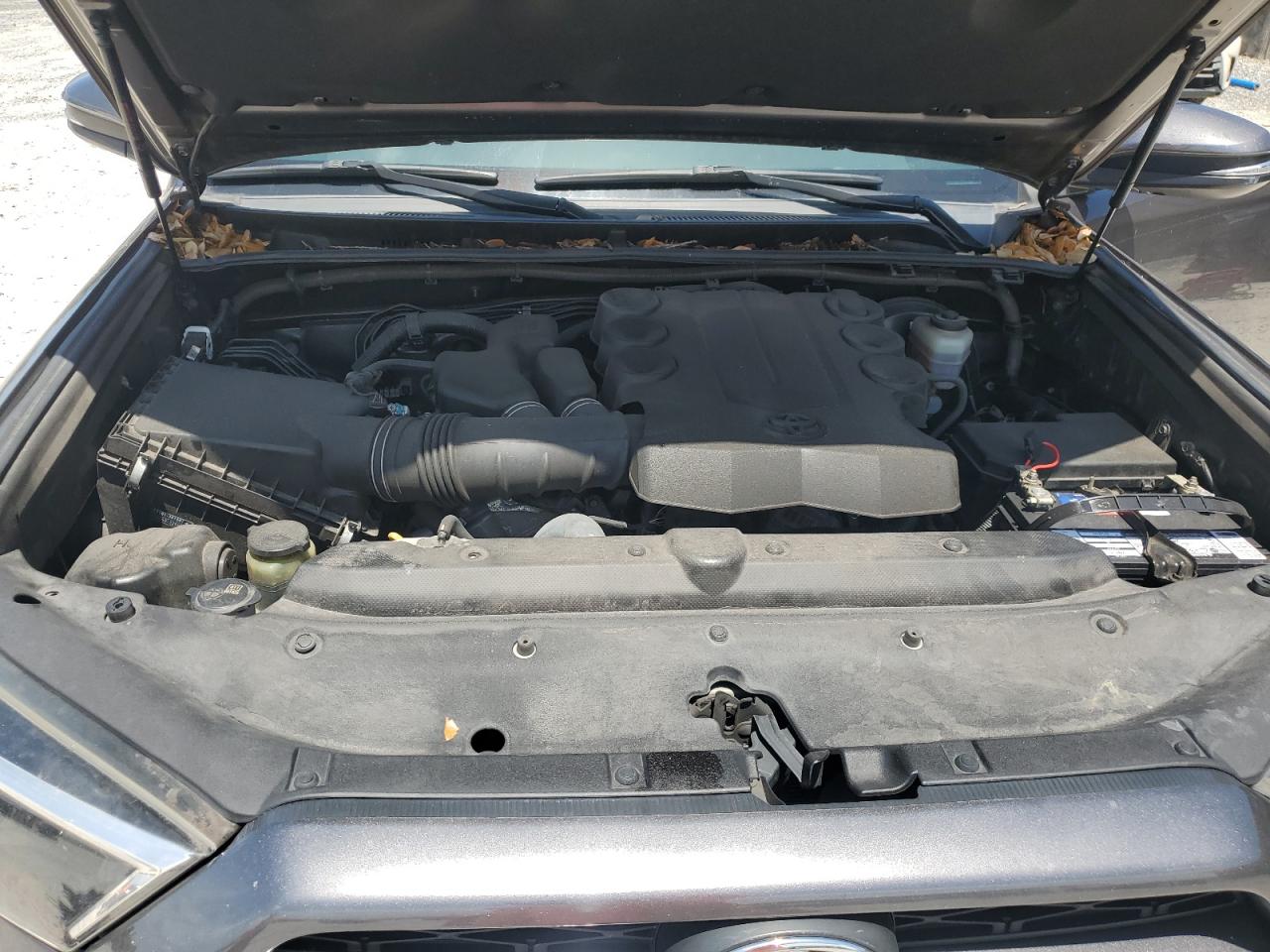 2018 Toyota 4Runner Sr5 VIN: JTEZU5JR5J5185751 Lot: 63934285