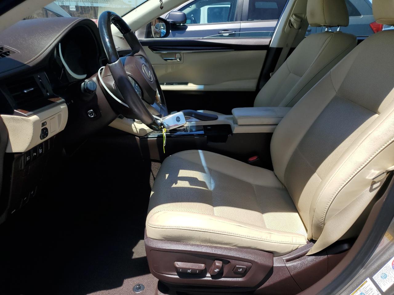 2017 Lexus Es 350 VIN: 58ABK1GG1HU049082 Lot: 64123025