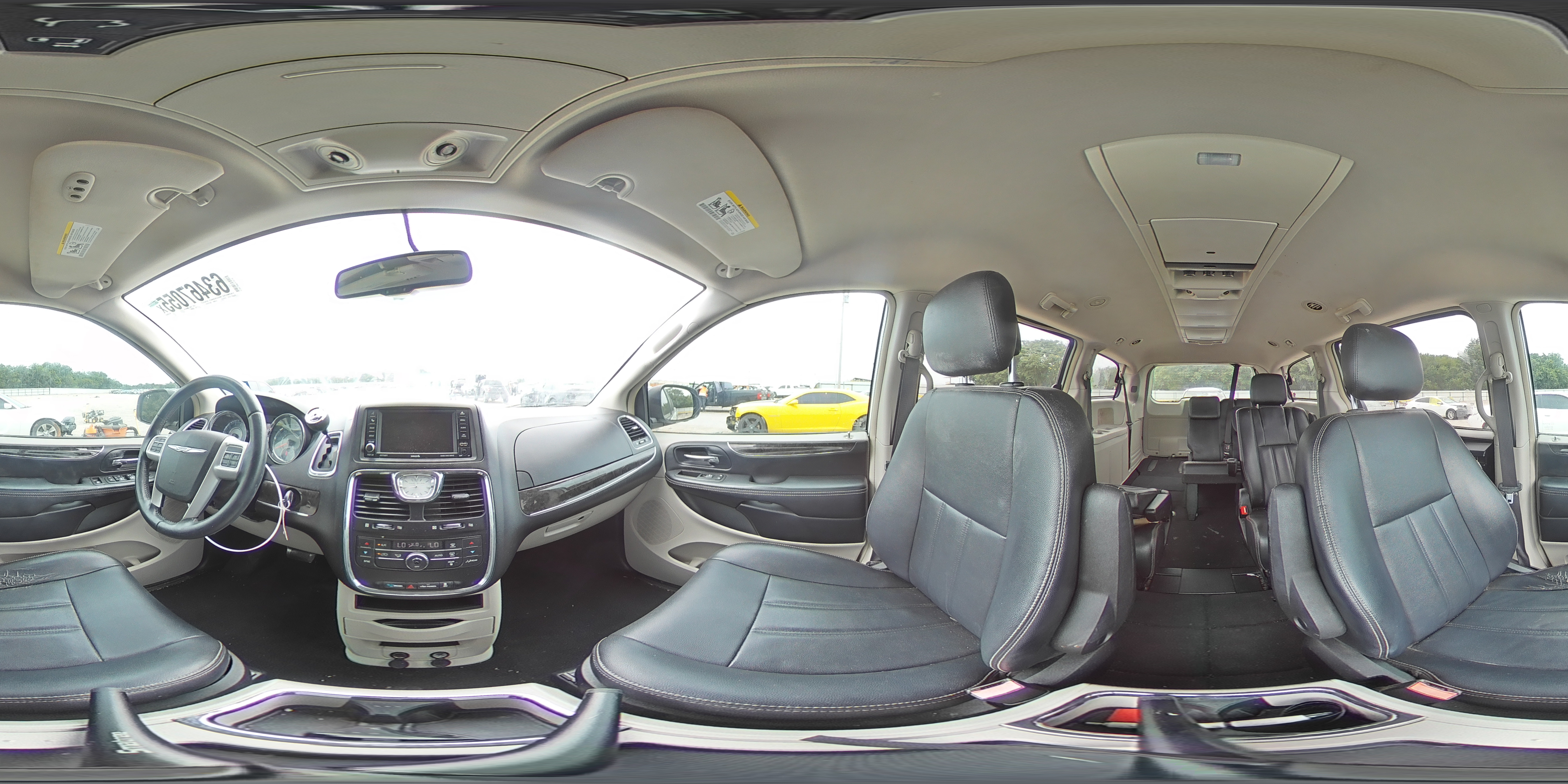 2016 Chrysler Town & Country Touring VIN: 2C4RC1BG5GR187394 Lot: 63467055