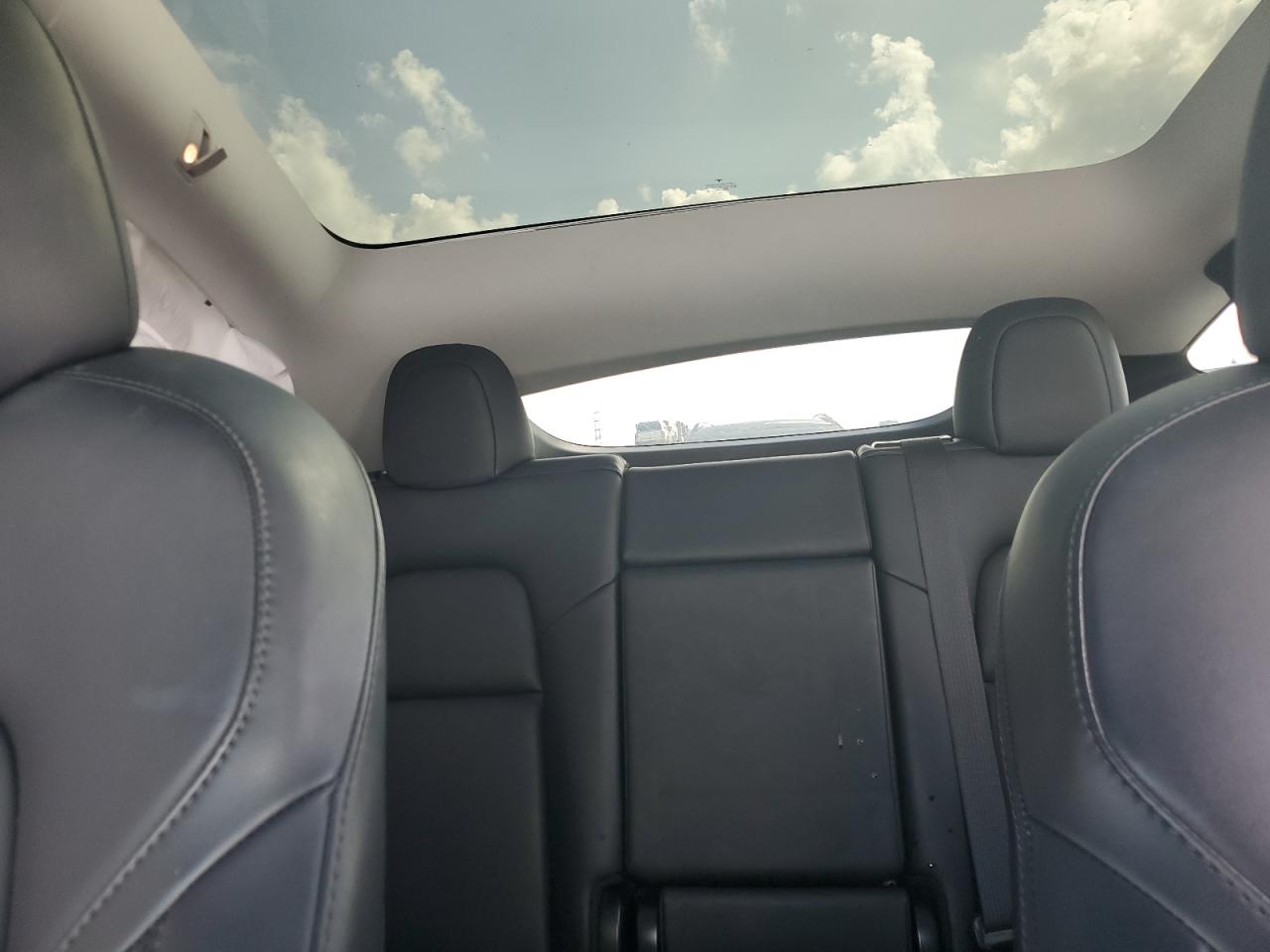 2021 Tesla Model Y VIN: 5YJYGDEEXMF067142 Lot: 63865785