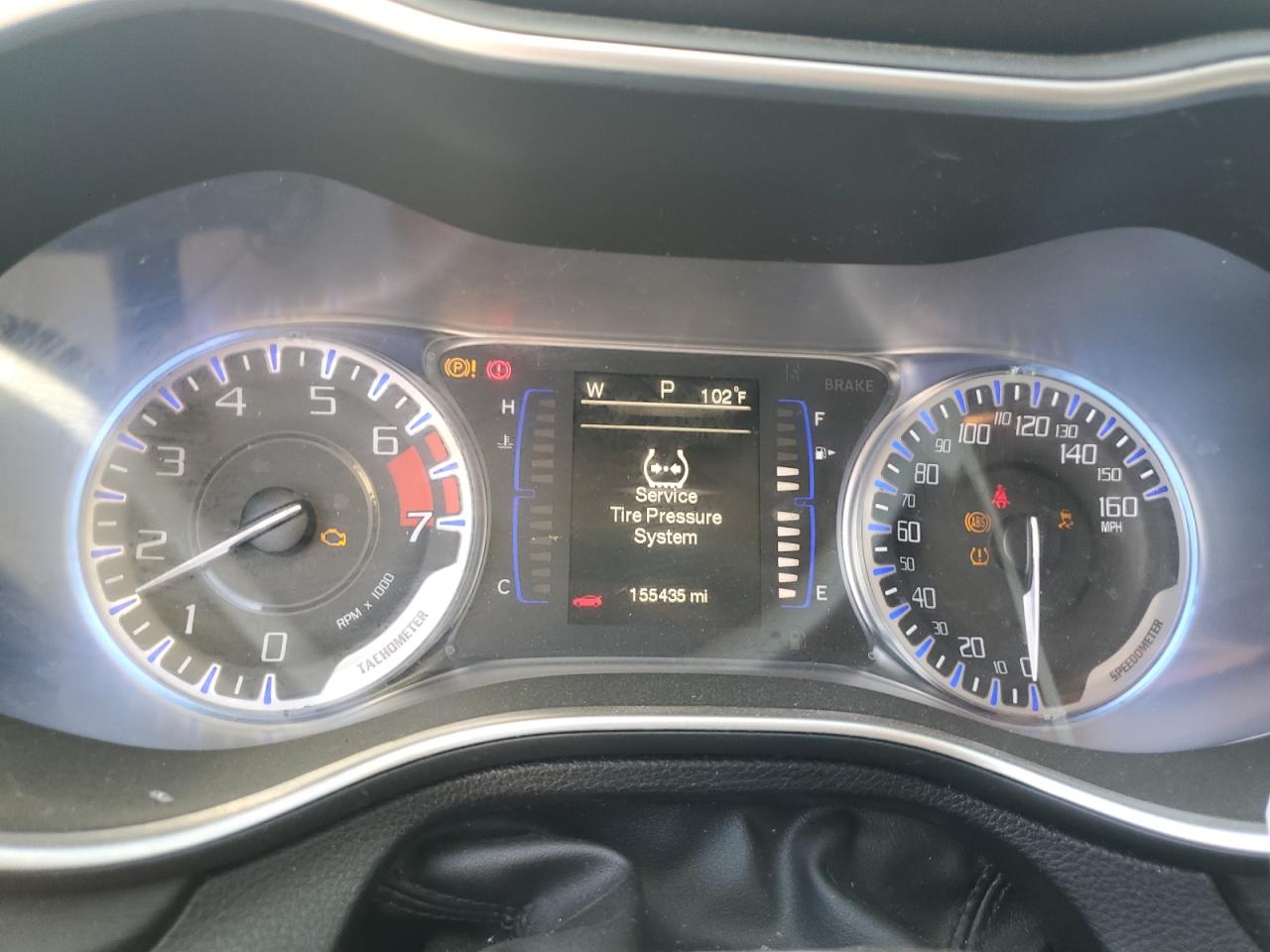 2015 Chrysler 200 Limited VIN: 1C3CCCAB0FN620692 Lot: 65035695