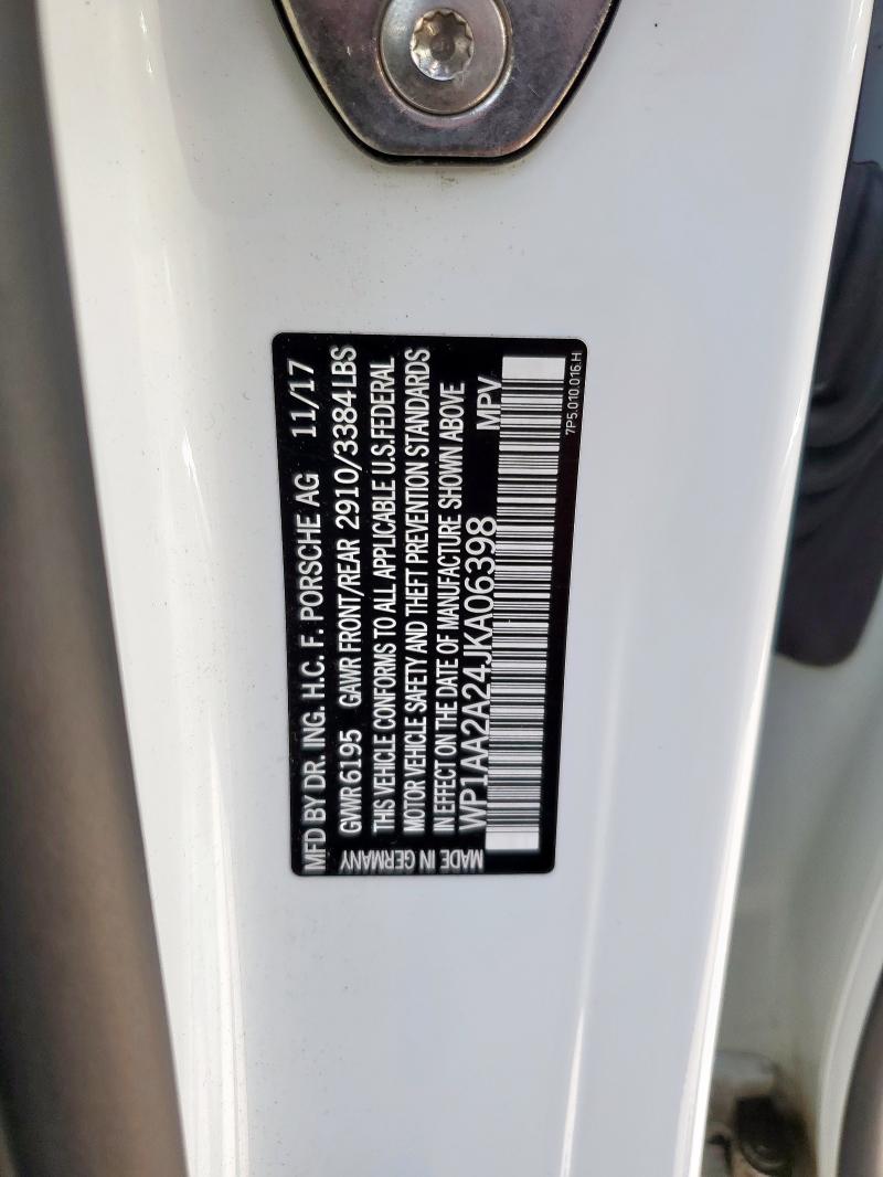 2018 PORSCHE CAYENNE   