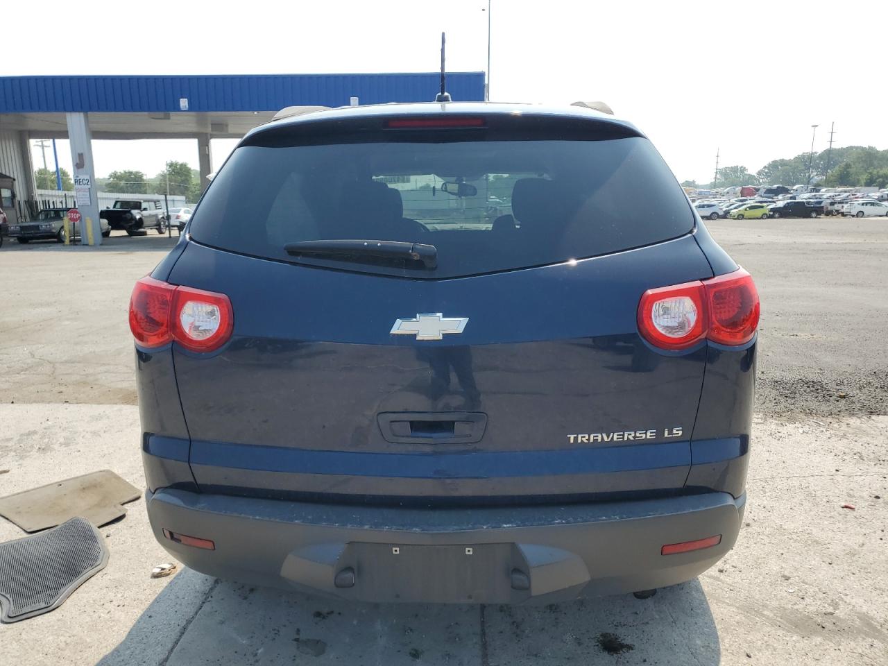 2011 Chevrolet Traverse Ls VIN: 1GNKRFED0BJ345210 Lot: 64700995