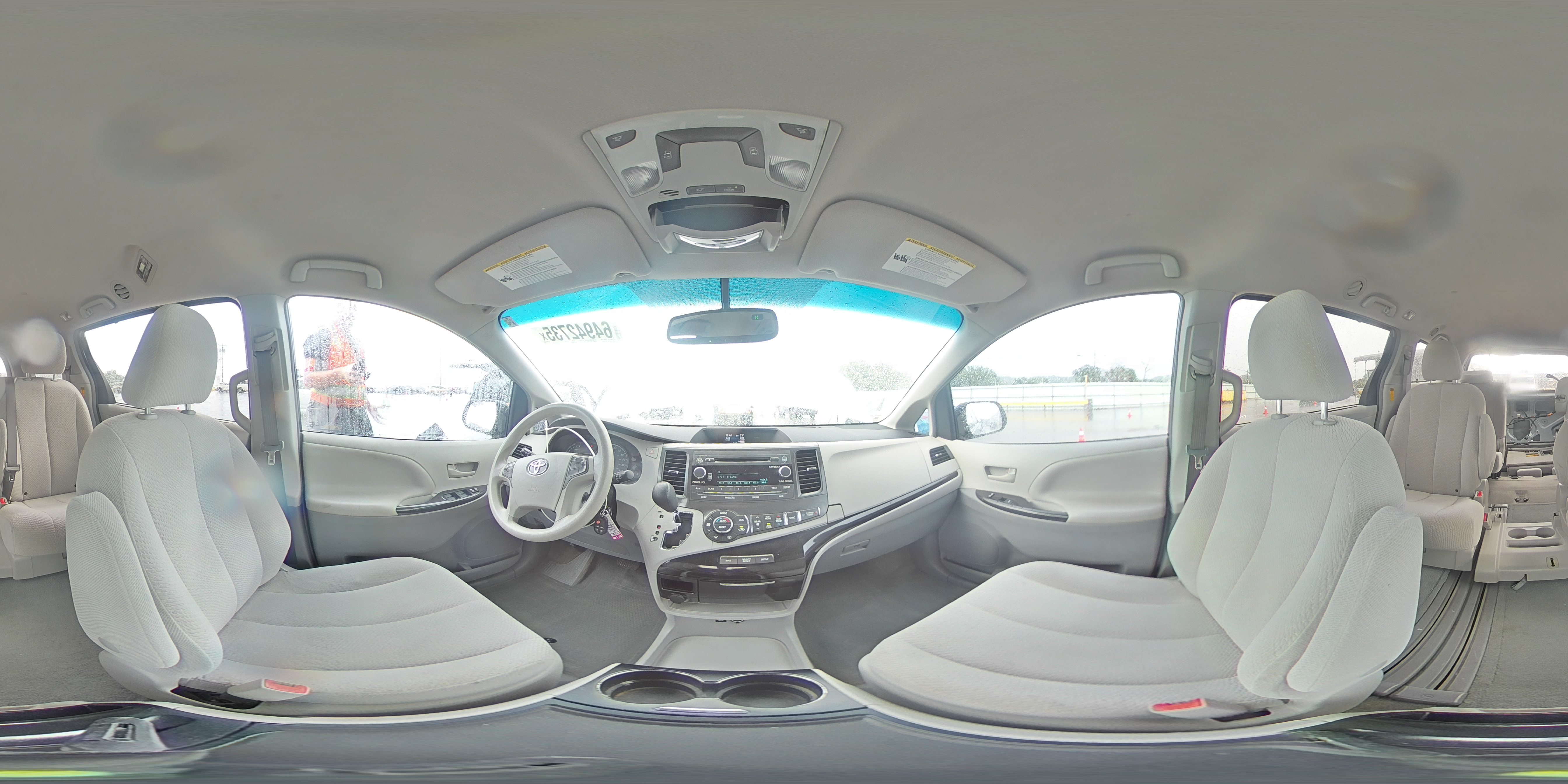 2014 Toyota Sienna Le VIN: 5TDKK3DC7ES472385 Lot: 64942735