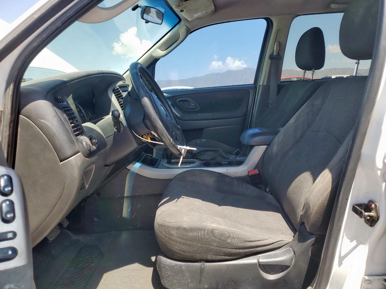 2006 Mazda Tribute S VIN: 4F2YZ94116KM05524 Lot: 64967365
