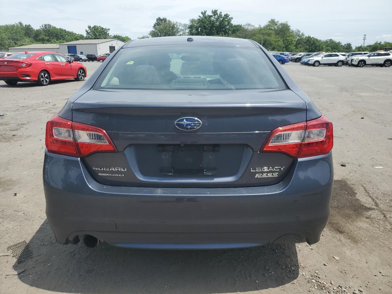 2015 Subaru Legacy 2.5I Premium VIN: 4S3BNAF60F3043899 Lot: 65437915