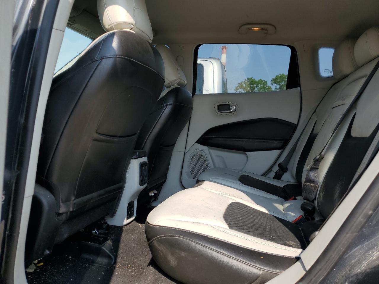 2018 Jeep Compass Limited VIN: 3C4NJDCB7JT354352 Lot: 64547495
