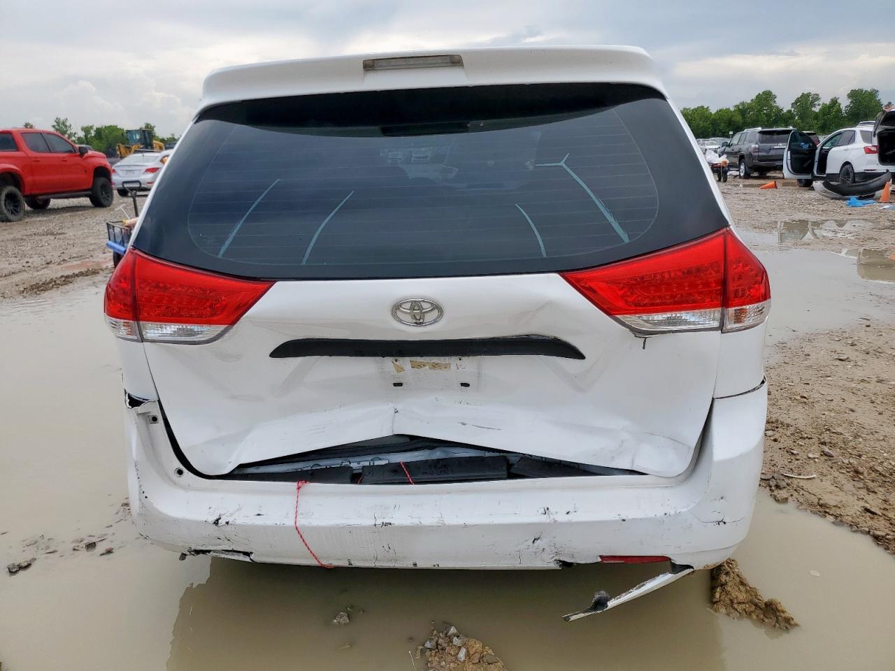 2014 Toyota Sienna VIN: 5TDZK3DC4ES496156 Lot: 64507075