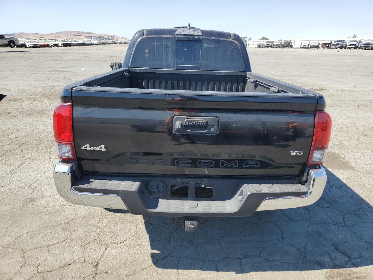 2018 Toyota Tacoma Double Cab VIN: 3TMDZ5BN1JM037991 Lot: 64854725