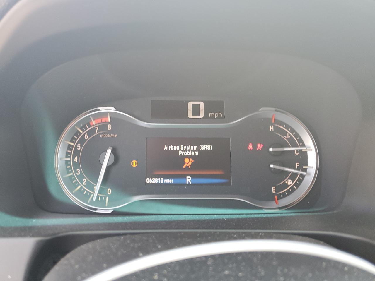 2018 Honda Pilot Lx VIN: 5FNYF5H1XJB027835 Lot: 64814795