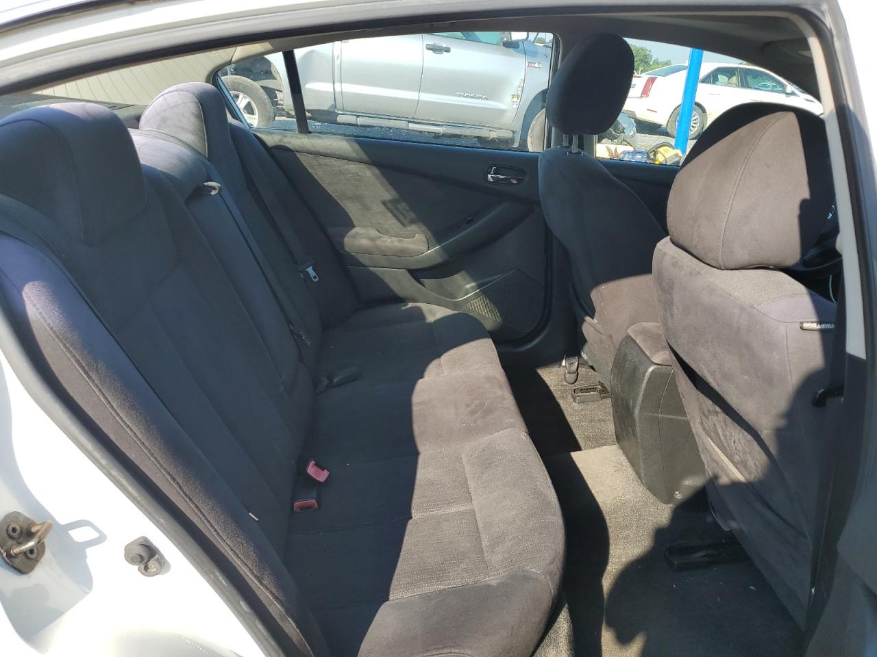 2010 Nissan Altima Base VIN: 1N4AL2AP8AN473075 Lot: 63676605