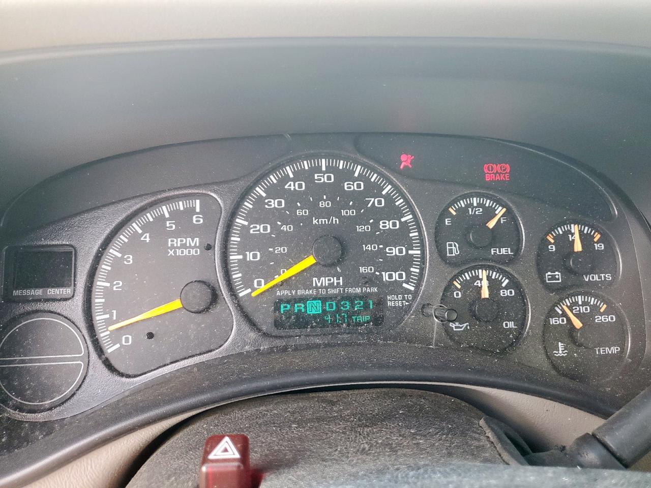 2000 Chevrolet Silverado C1500 VIN: 1GCEC14T5YZ223939 Lot: 65275715