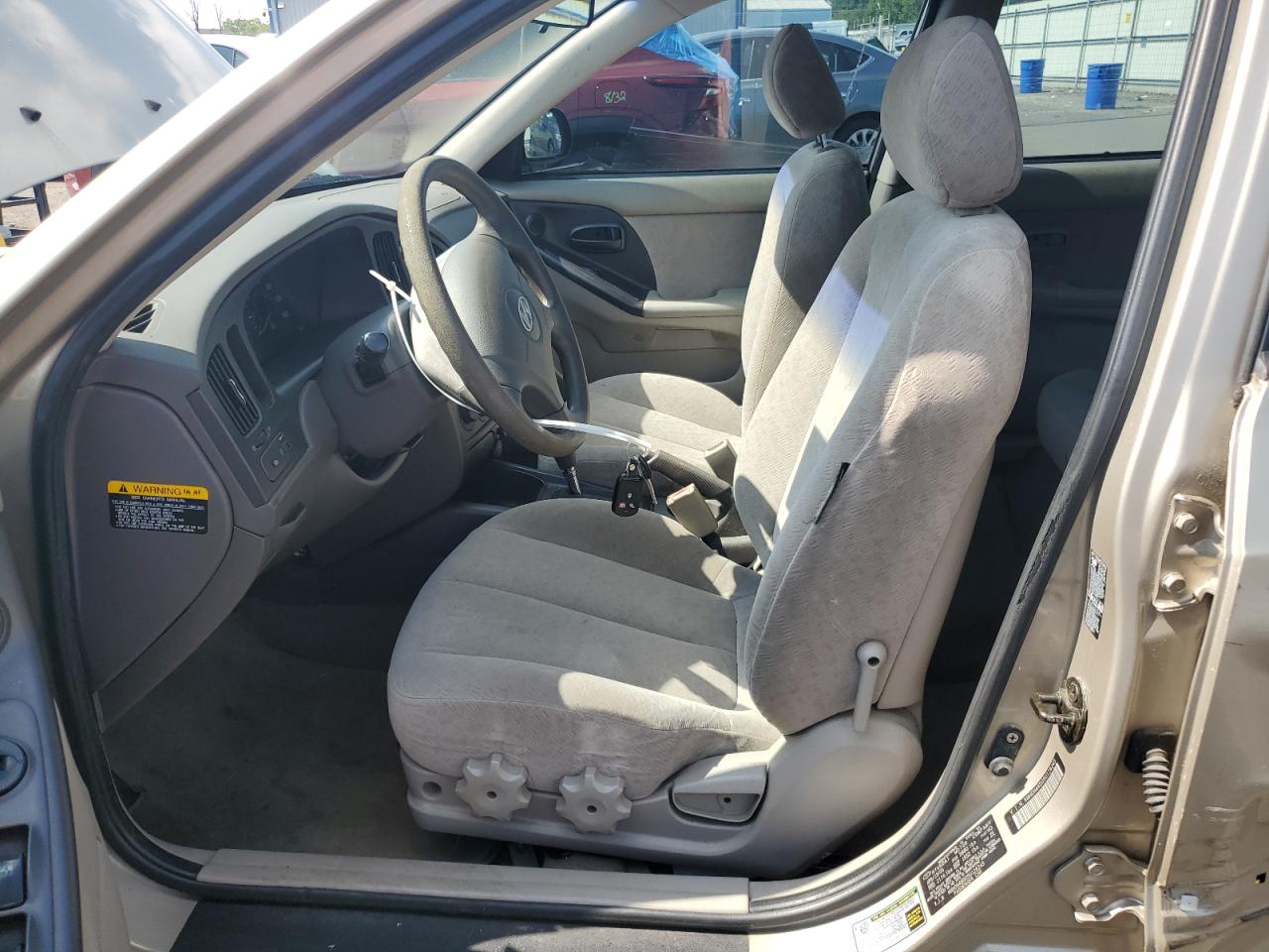 2005 Hyundai Elantra Gls VIN: KMHDN46D05U126245 Lot: 63539965