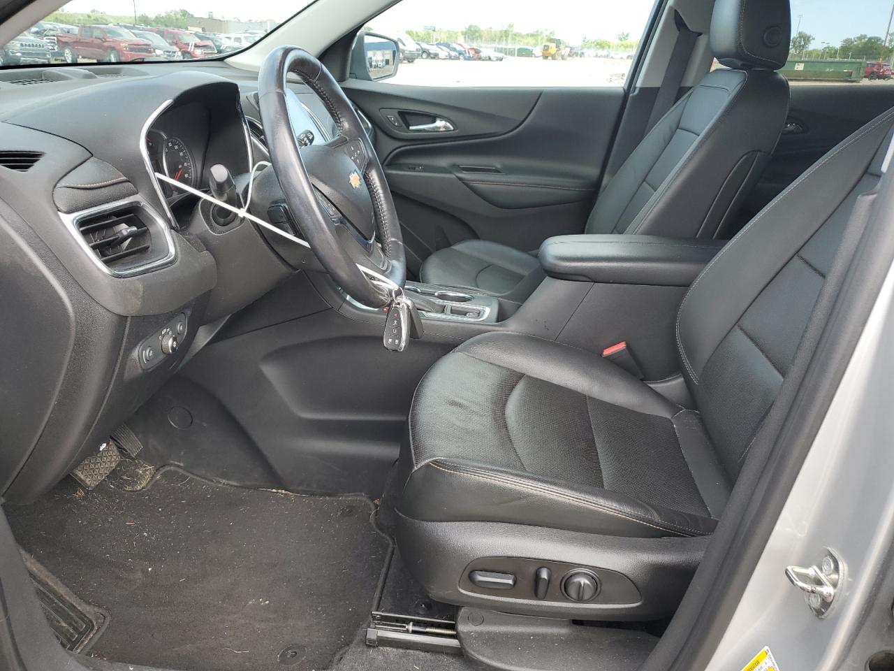 2019 Chevrolet Equinox Premier VIN: 3GNAXNEV1KL330082 Lot: 65527355