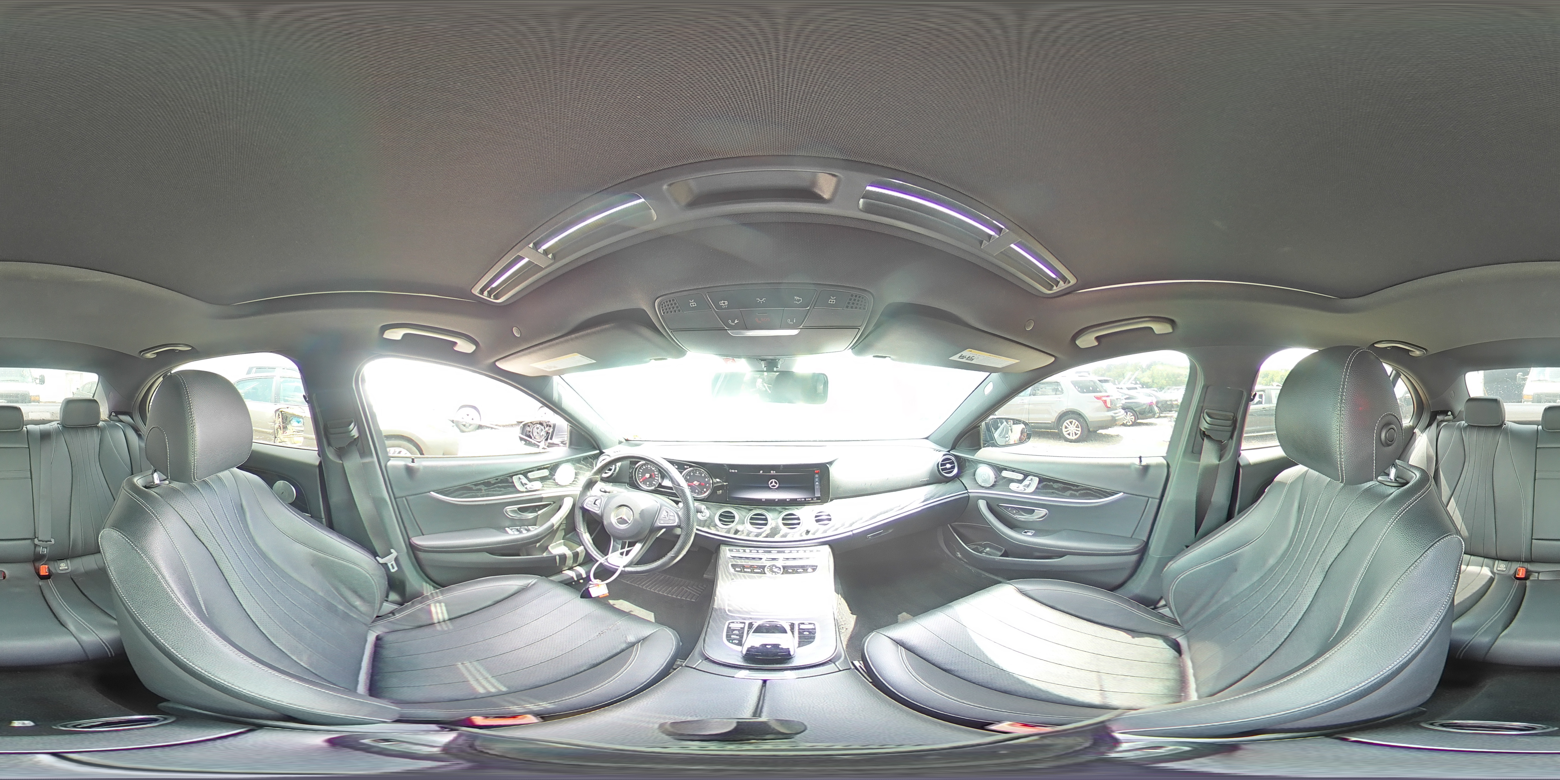 2018 Mercedes-Benz E 300 4Matic VIN: WDDZF4KB8JA301788 Lot: 64249375