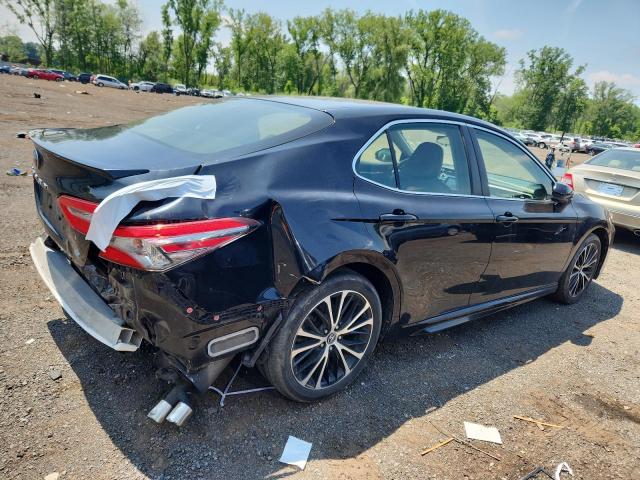 TOYOTA CAMRY 2018 Czarny