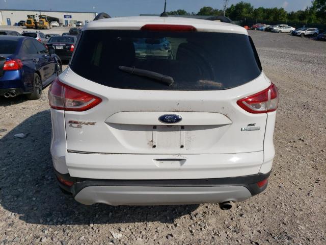  FORD ESCAPE 2016 Biały