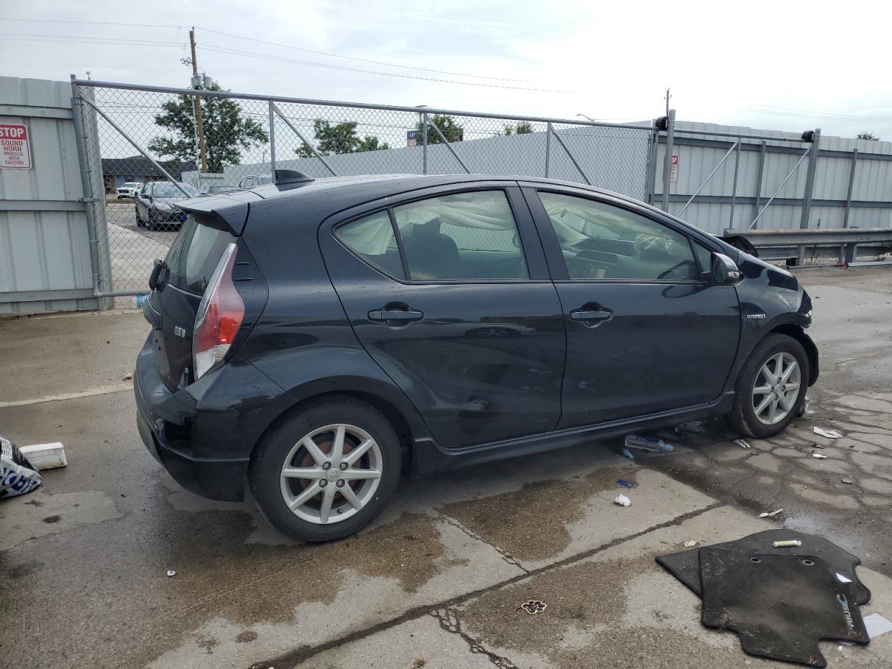 jtdkdtb39h1596138 JTDKDTB39H1596138 2017 Toyota Prius C