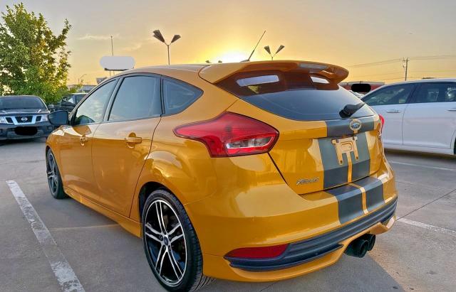 Hatchbacks FORD FOCUS 2016 Yellow