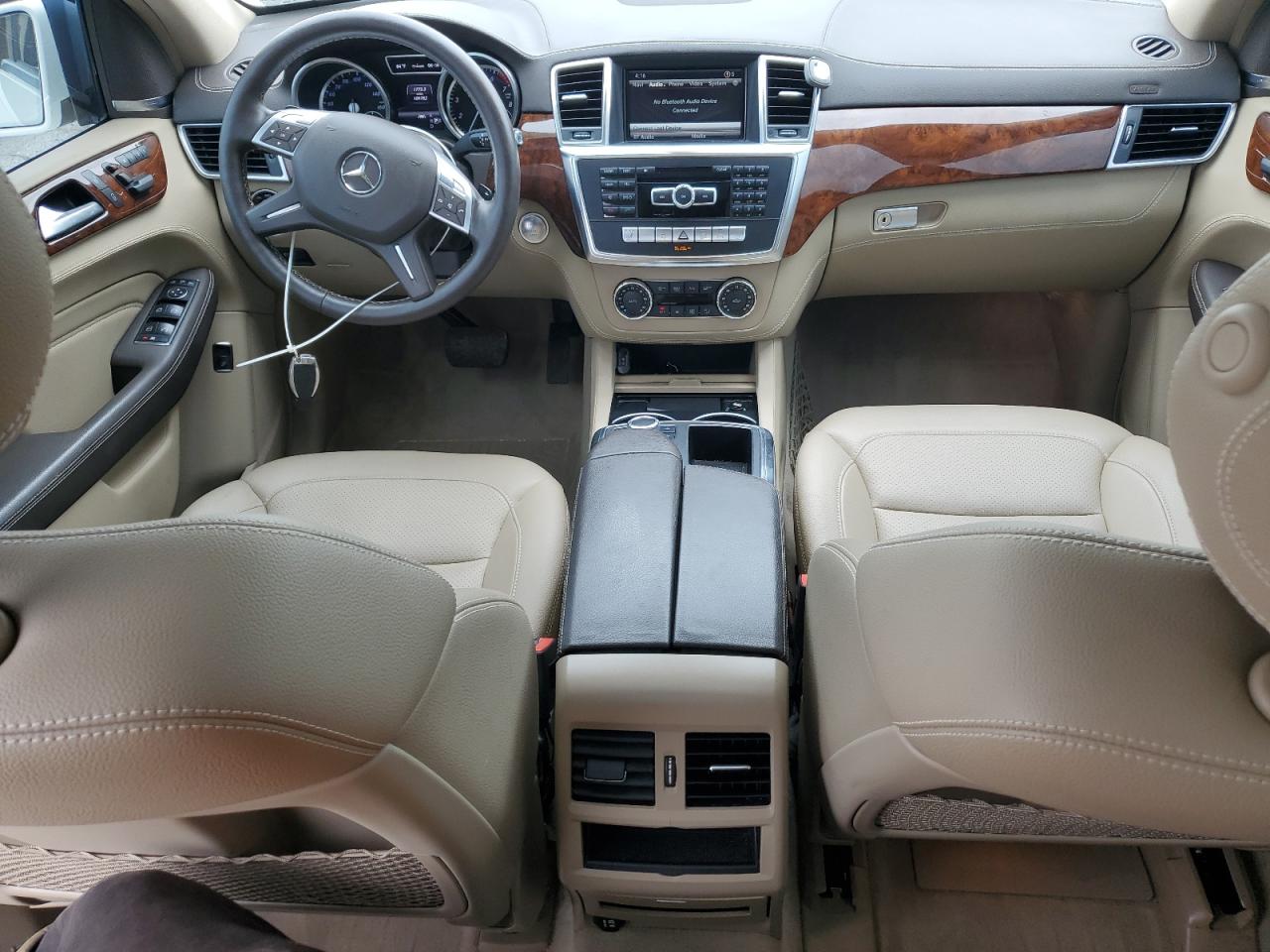 2013 Mercedes-Benz Ml 550 4Matic VIN: 4JGDA7DB3DA155608 Lot: 62859905