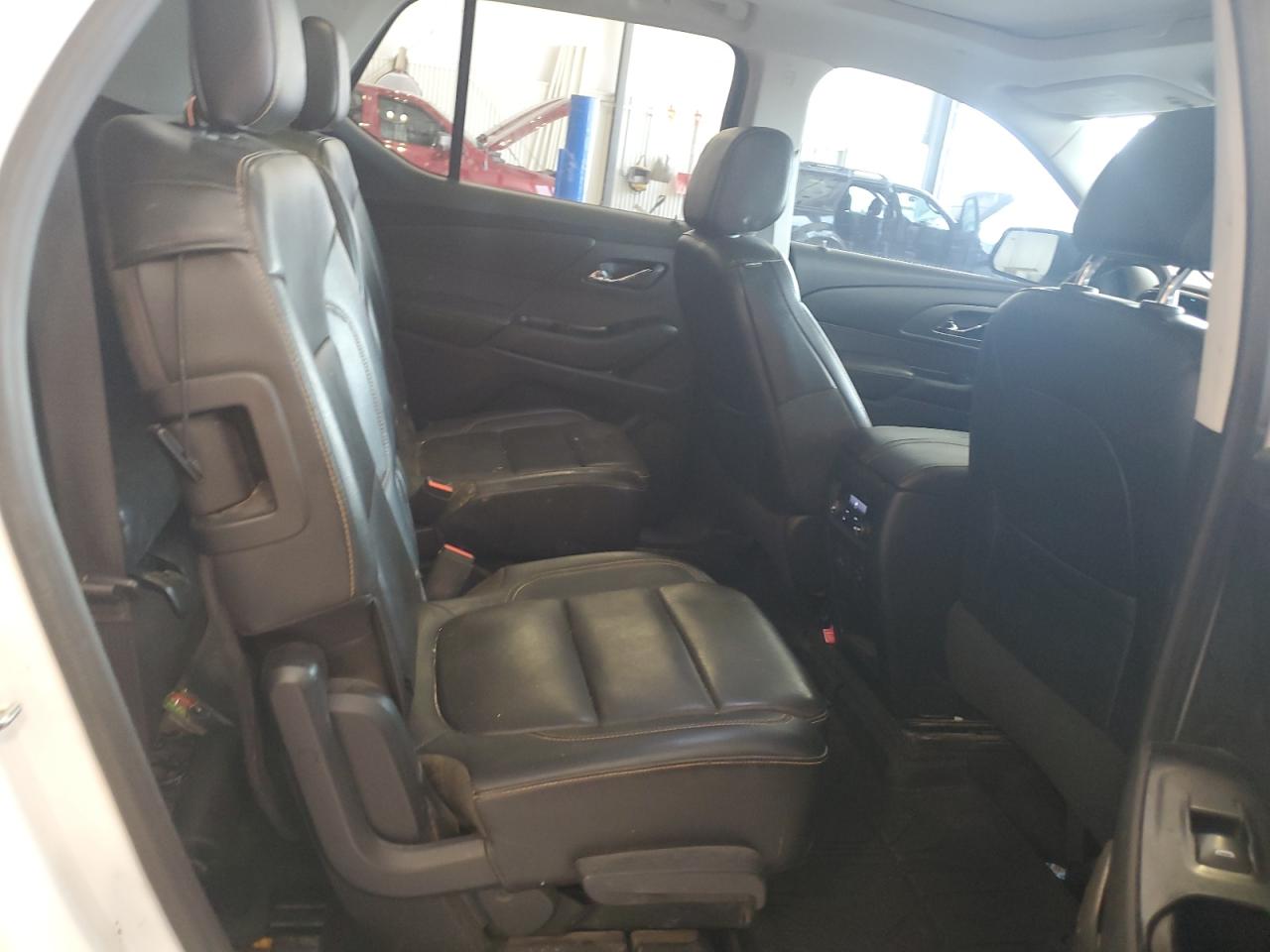 2018 Chevrolet Traverse Premier VIN: 1GNEVJKW5JJ191433 Lot: 63217705