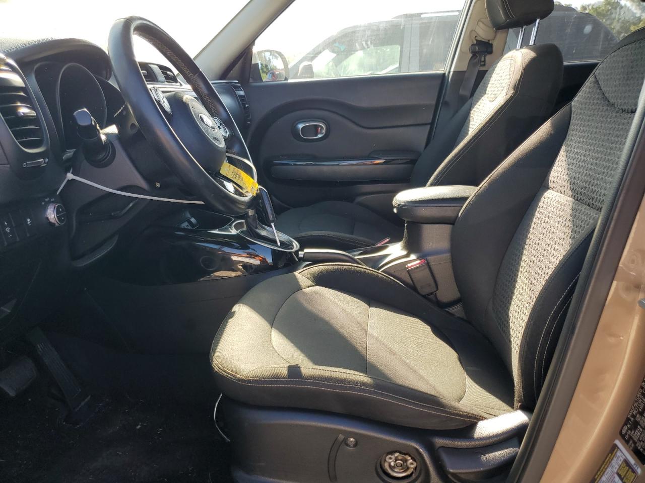2014 Kia Soul + VIN: KNDJP3A53E7027154 Lot: 65247435