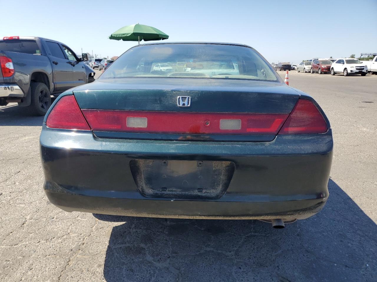 2000 Honda Accord Lx VIN: 1HGCG3260YA018789 Lot: 63423965