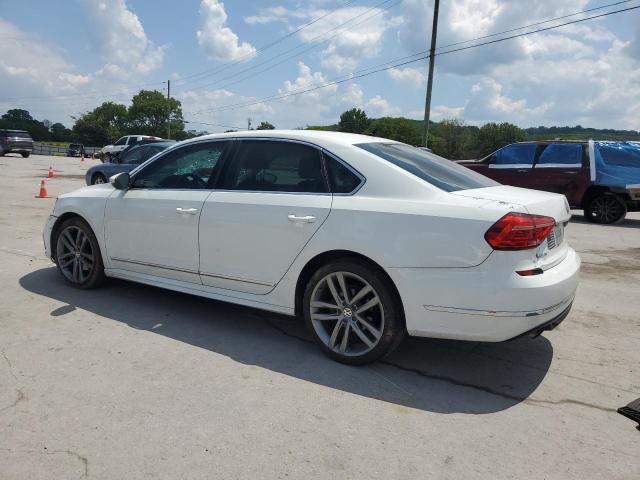  VOLKSWAGEN PASSAT 2016 Biały
