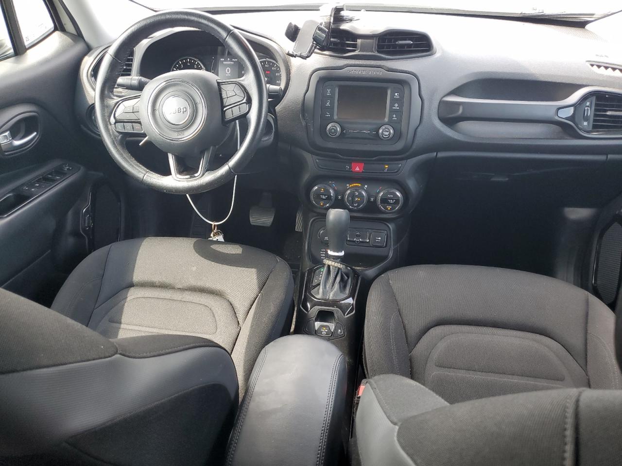 2017 Jeep Renegade Latitude VIN: ZACCJBBB3HPG52993 Lot: 65325305