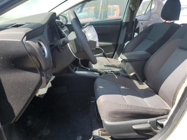  TOYOTA COROLLA 2017 Srebrny