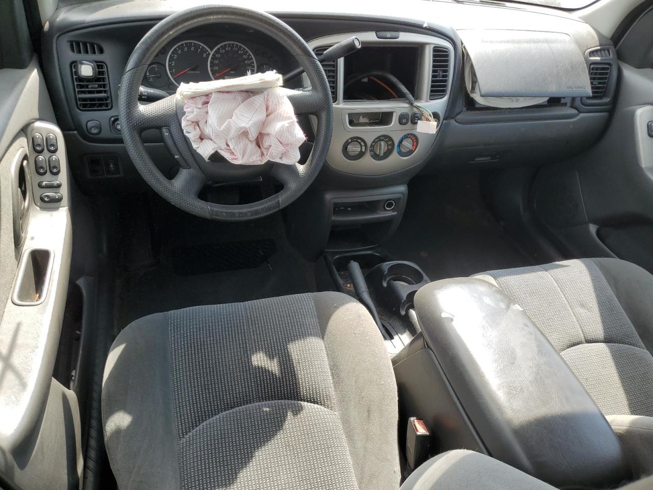 2004 Mazda Tribute Lx VIN: 4F2YZ94154KM20119 Lot: 63457905