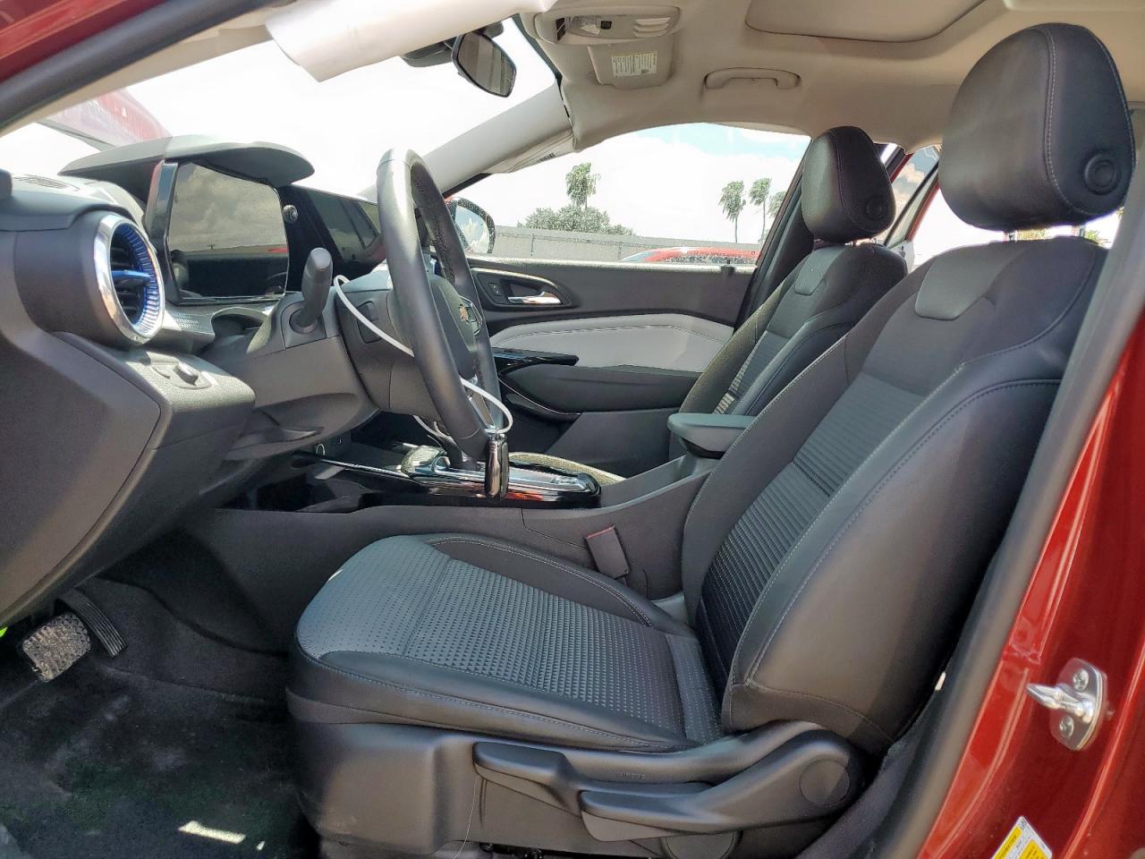 2025 Chevrolet Trax 1Lt VIN: KL77LHEP4SC130842 Lot: 63605915