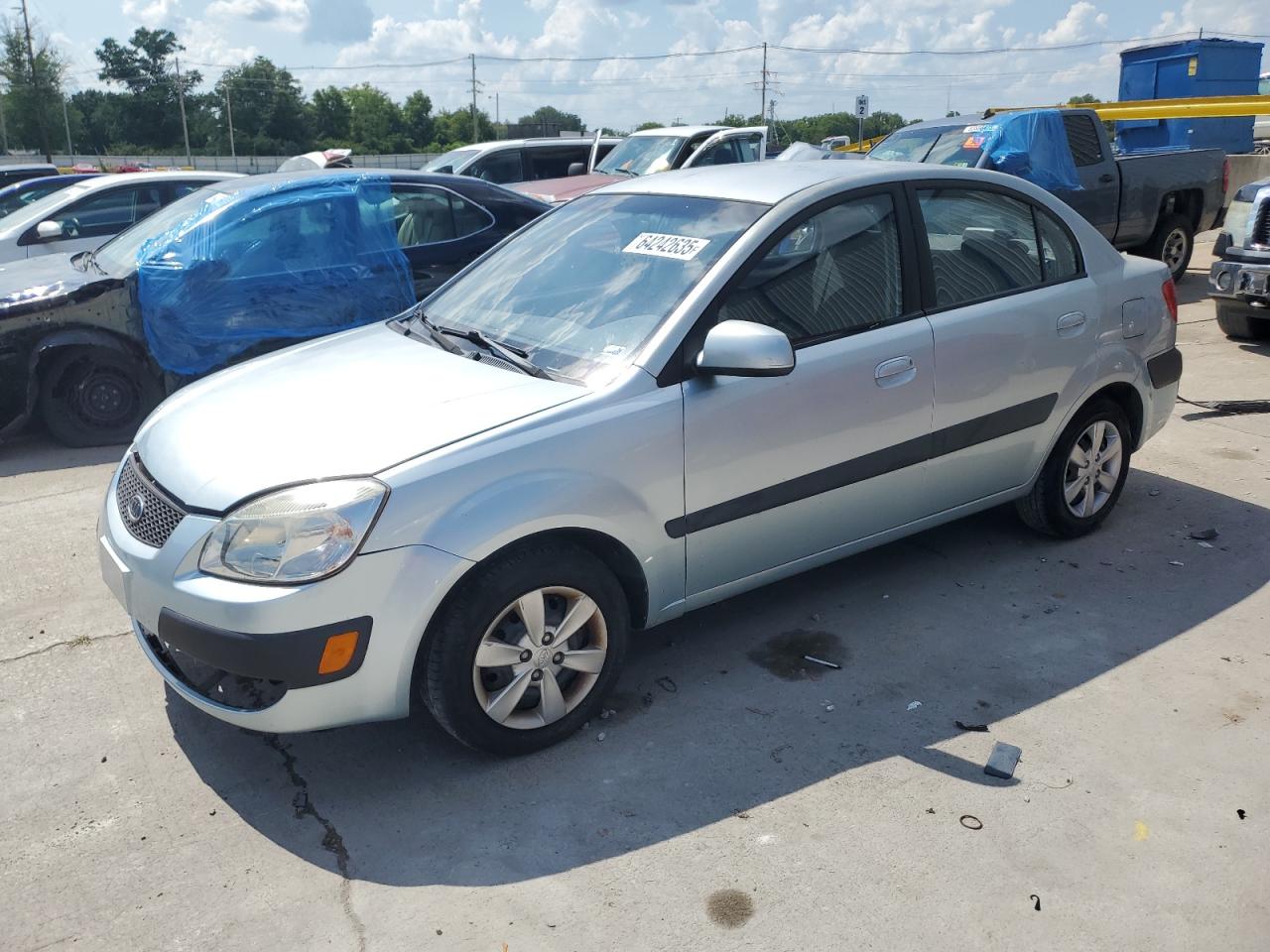 2008 Kia Rio Base VIN: KNADE123086303902 Lot: 64242635