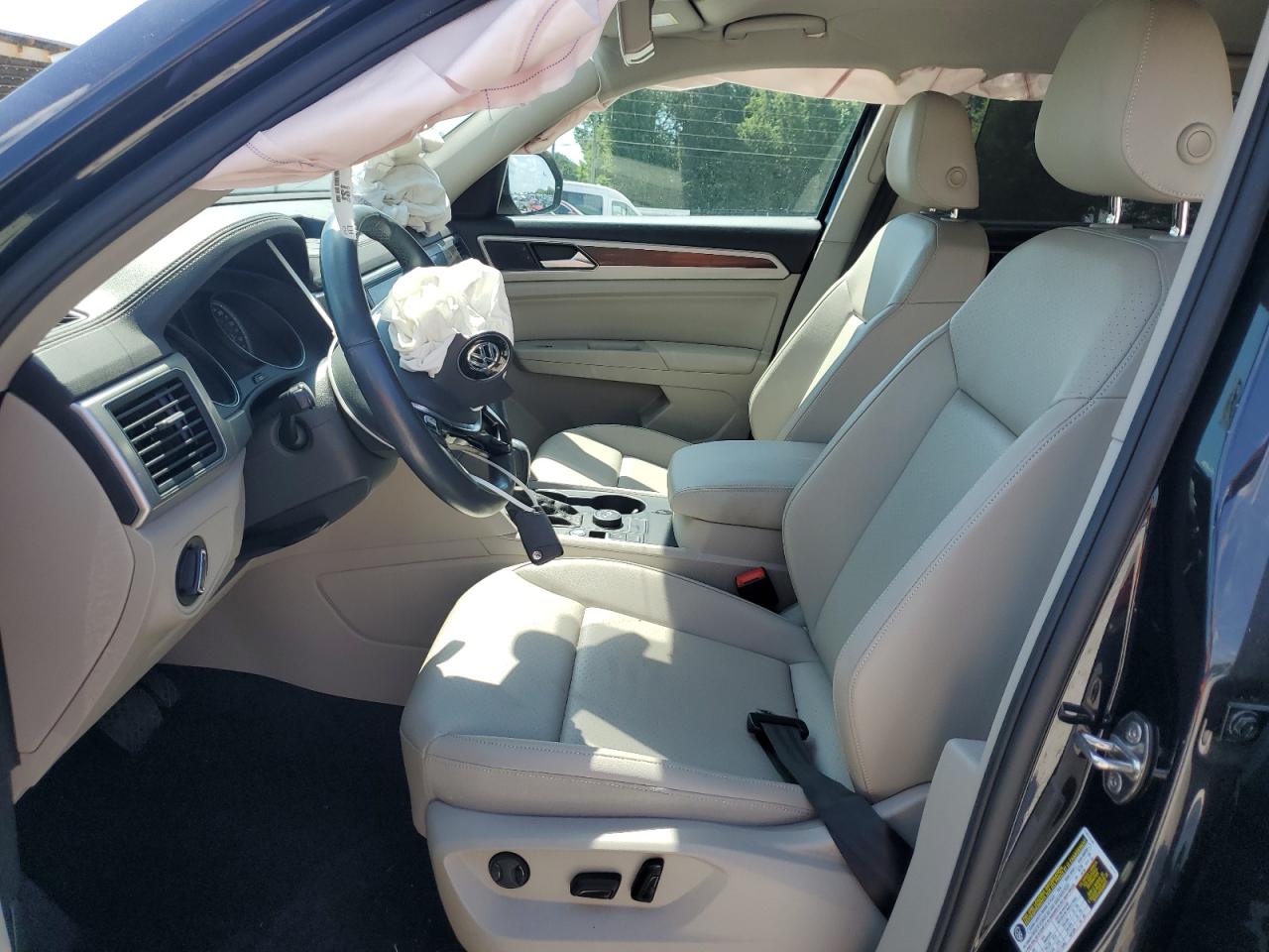 2018 Volkswagen Atlas Se VIN: 1V2LR2CA5JC584283 Lot: 63012995