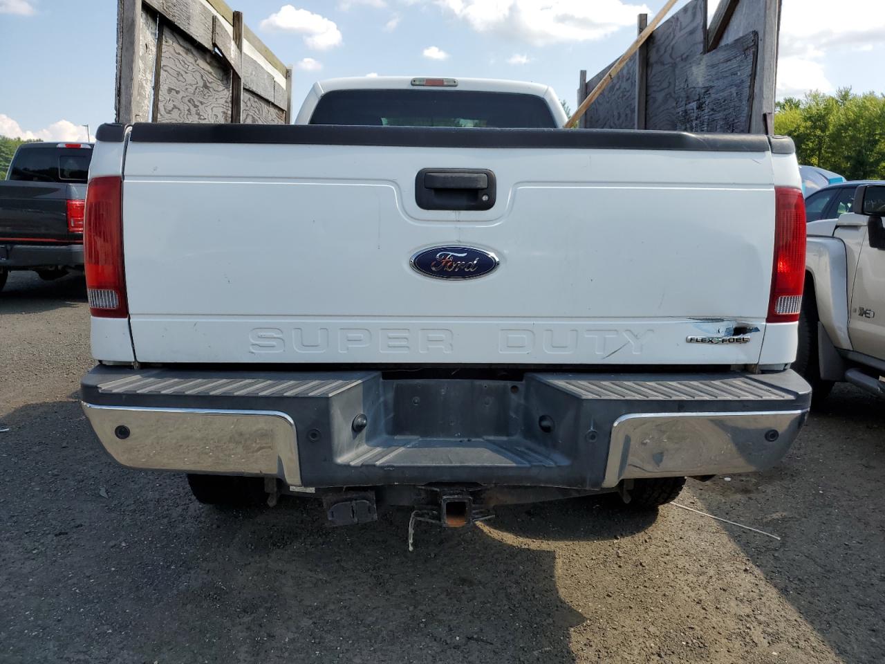 2015 Ford F350 Super Duty VIN: 1FTRF3B62FEC49100 Lot: 64742425