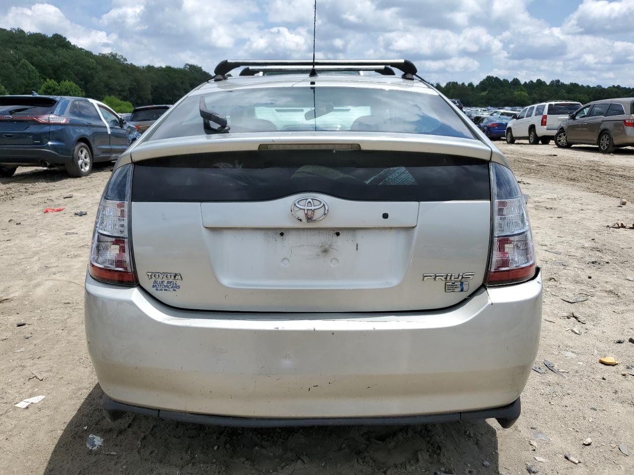 2004 Toyota Prius VIN: JTDKB20U740097754 Lot: 63420125