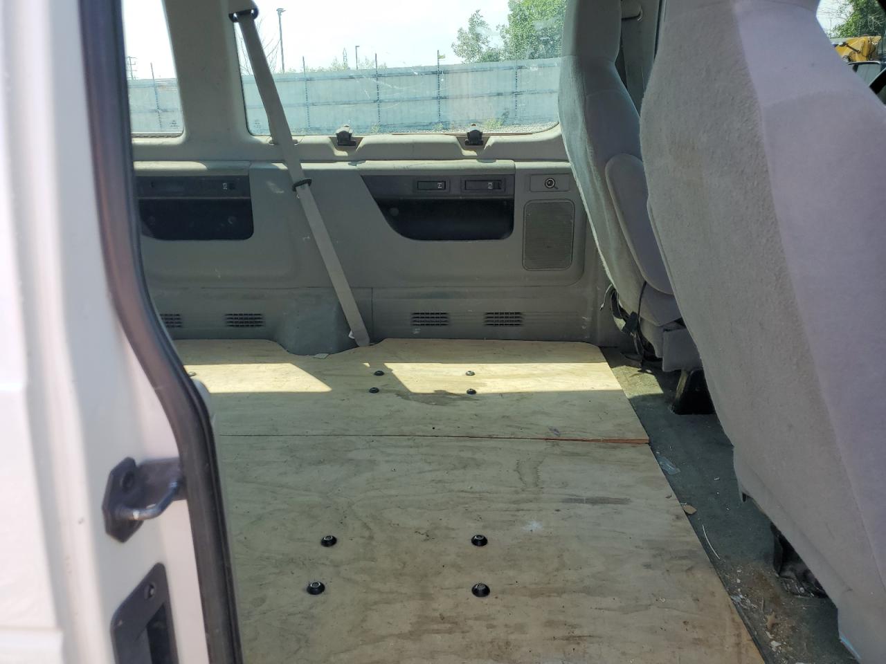 2012 Ford Econoline E350 Super Duty Wagon VIN: 1FBSS3BLXCDA76015 Lot: 63770835