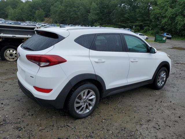 Parquets HYUNDAI TUCSON 2016 Biały
