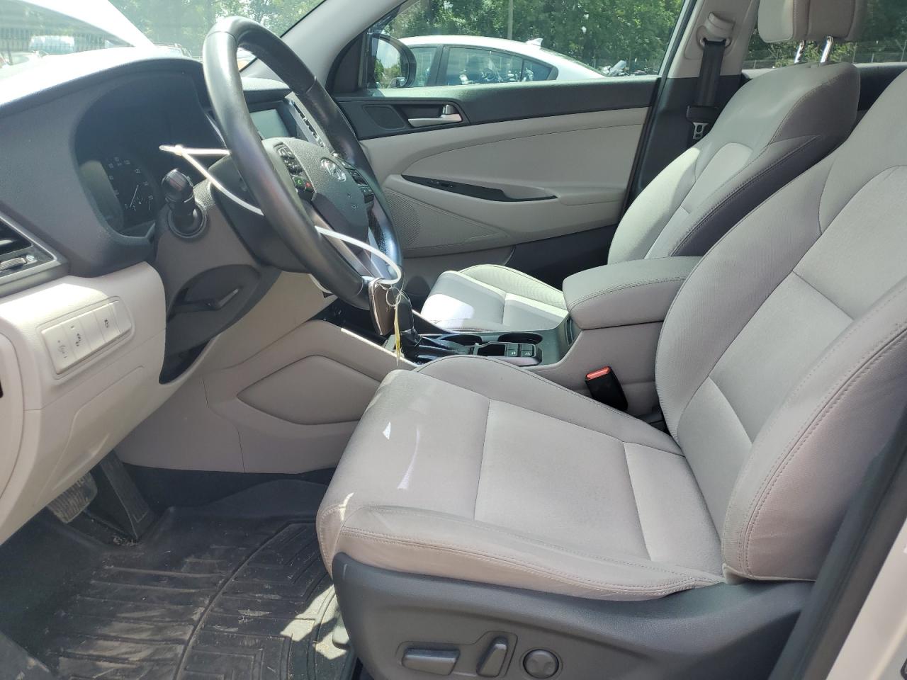 2018 Hyundai Tucson Sport VIN: KM8J33AL9JU763310 Lot: 64959435