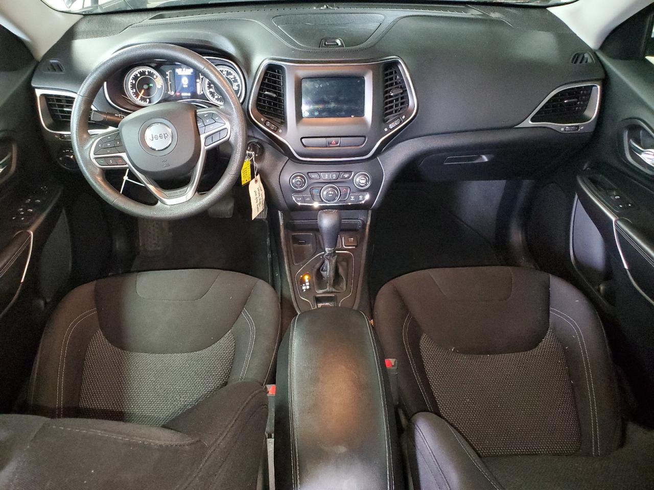 2020 Jeep Cherokee Latitude VIN: 1C4PJLCB4LD565312 Lot: 64679145