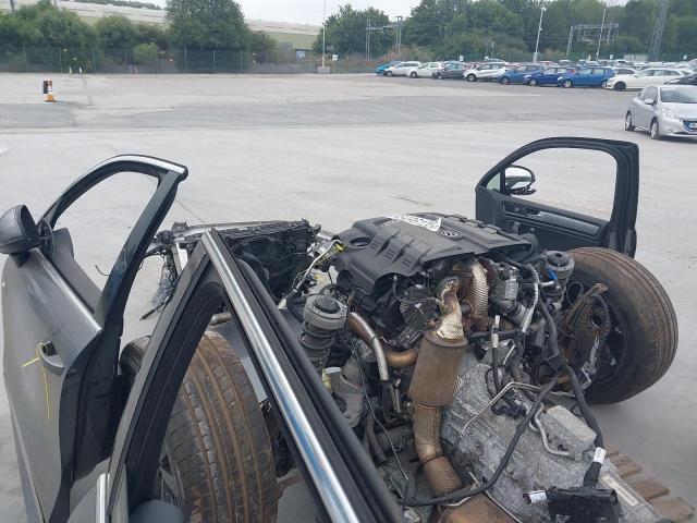 2015 VOLKSWAGEN TOUAREG V6