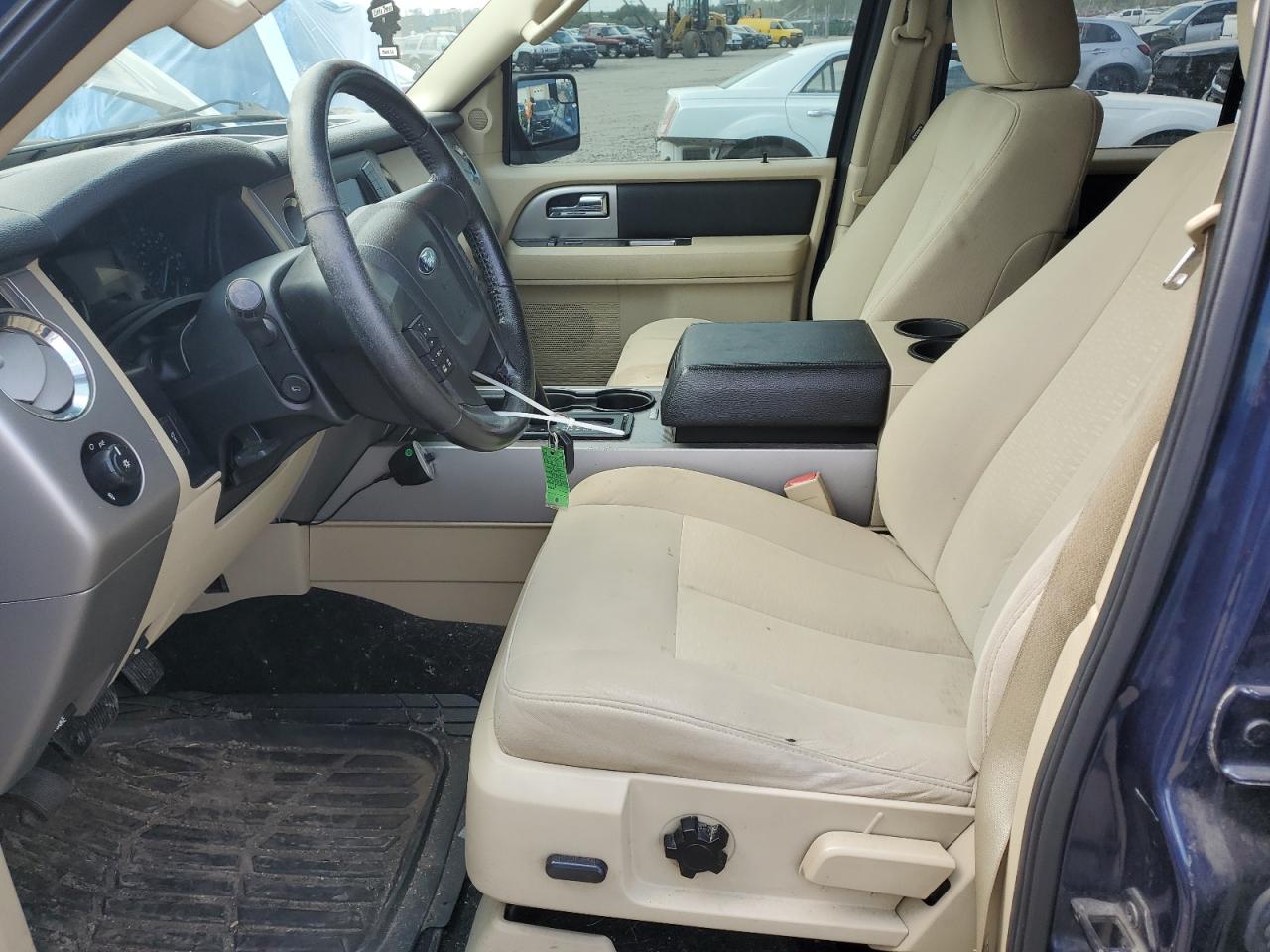 2015 Ford Expedition Xlt VIN: 1FMJU1JT2FEF40884 Lot: 63079185