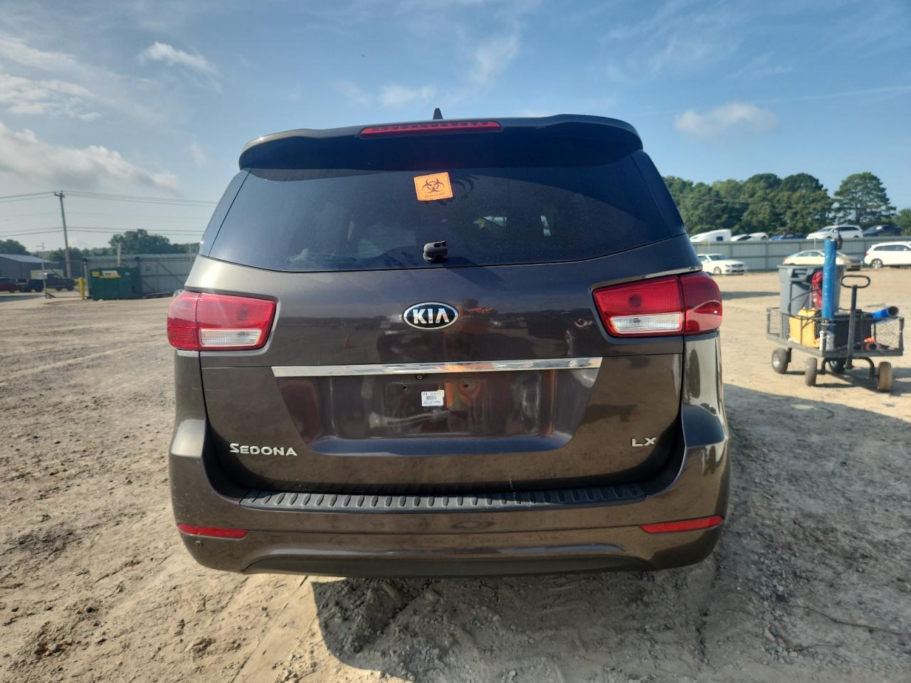 2017 Kia Sedona Lx VIN: KNDMB5C11H6225422 Lot: 64986045