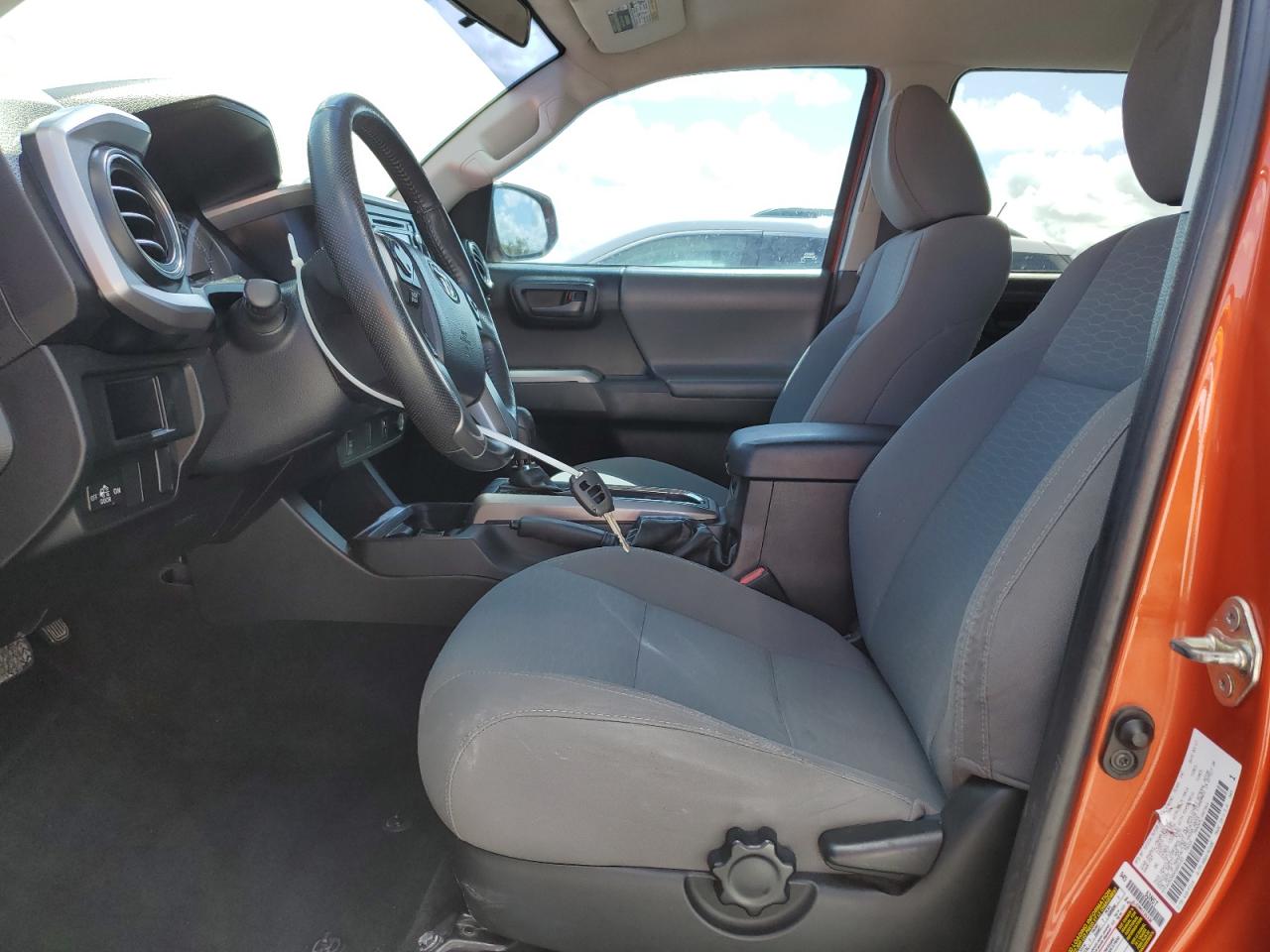 2017 Toyota Tacoma Double Cab VIN: 5TFAX5GN8HX088183 Lot: 65184225