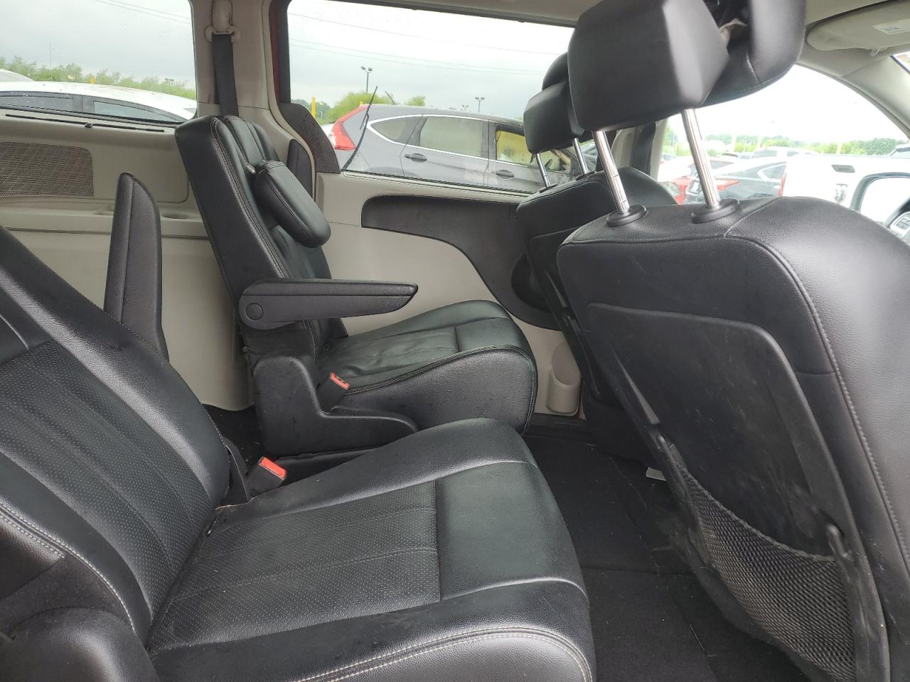 2014 Chrysler Town & Country Touring L VIN: 2C4RC1CG7ER426195 Lot: 64785975