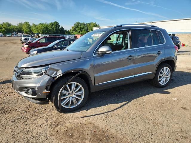 Паркетники VOLKSWAGEN TIGUAN 2015 Сірий