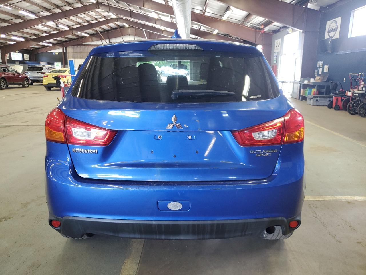 2017 Mitsubishi Outlander Sport Es VIN: JA4AR3AUXHZ002739 Lot: 65369405