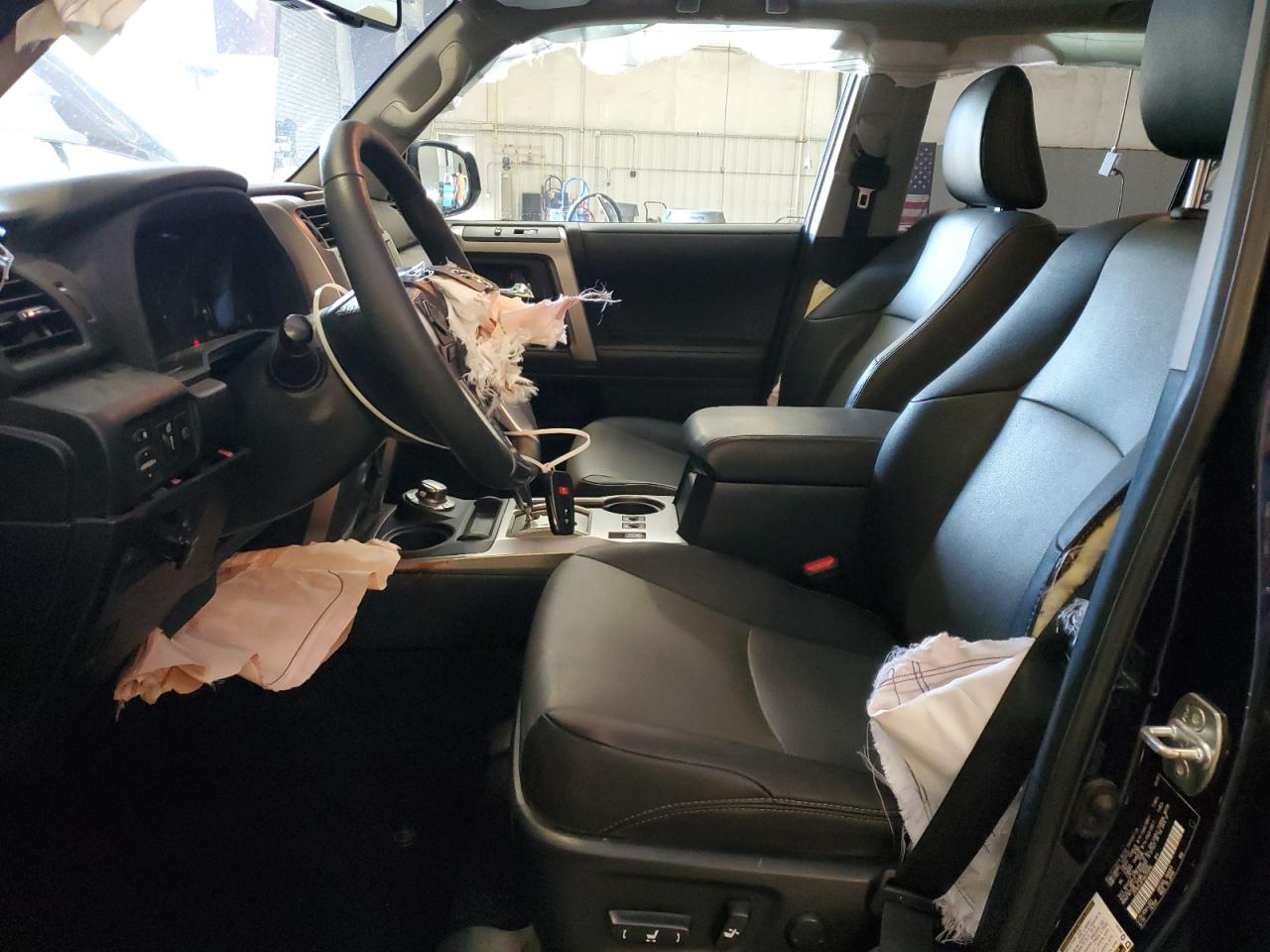 2022 Toyota 4Runner Sr5/Sr5 Premium VIN: JTENU5JR1N6070496 Lot: 64748045