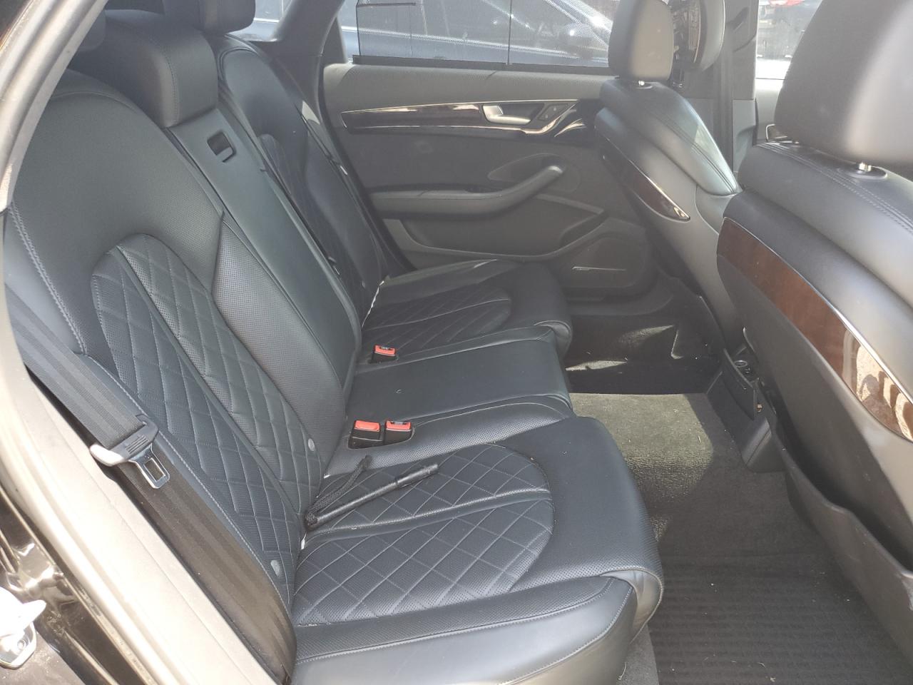 wau3gafd8fn018747 WAU3GAFD8FN018747 2015 Audi A8 L Quattro