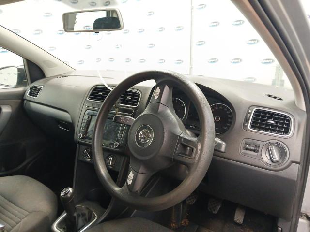 2011 VOLKSWAGEN POLO SE TD